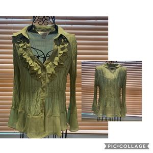 🌸 Green Ruffled Crinkle Blouse S
